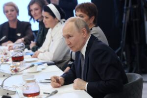 2025-03-06t155054z-1324472819-rc2r7da9u95y-rtrmadp-3-ukraine-crisis-putin.jpg