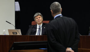 Primeira-Turma-Fux.jpg